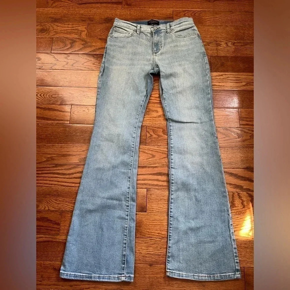 Banana Republic Factory Denim - Banana Republic Classic Bootcut Jeans Women's Sz 28/6 Low Rise Light Wash Denim